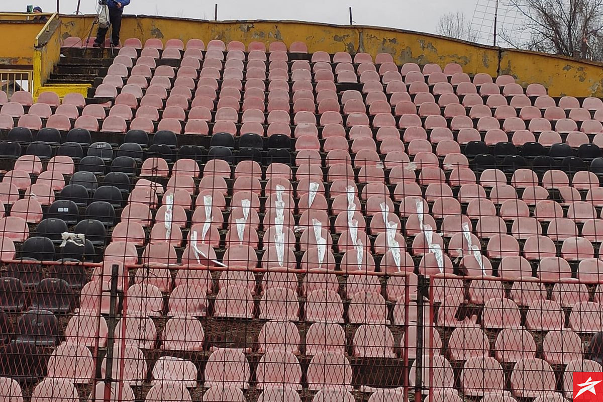 Navijače Čelika će na tribini stadiona Tušanj dočekati nesvakidašnji "poklon"