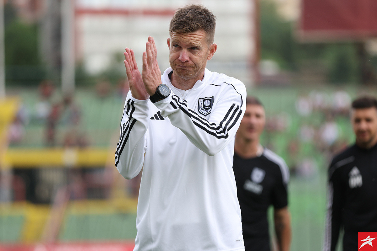 Bh. trener postaje bivši u klubu iz HNL, Simon Rožman pozvan da ga naslijedi - Odbio je ponudu! Bh. trener postaje bivši u klubu iz HNL, Simon Rožman pozvan da ga naslijedi - Odbio je ponudu!