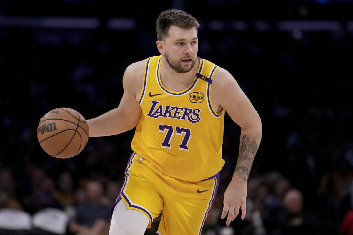 Lakersi izjednačili u seriji: Partija za pamćenje u režiji Luke Dončića! Lakersi izjednačili u seriji: Partija za pamćenje u režiji Luke Dončića!