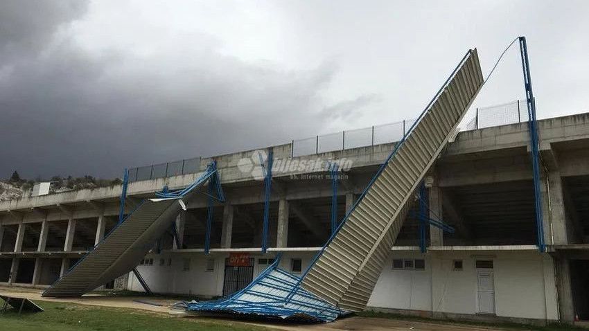 Problemi za GOŠK: Vjetar otpuhao krov na stadionu u Gabeli