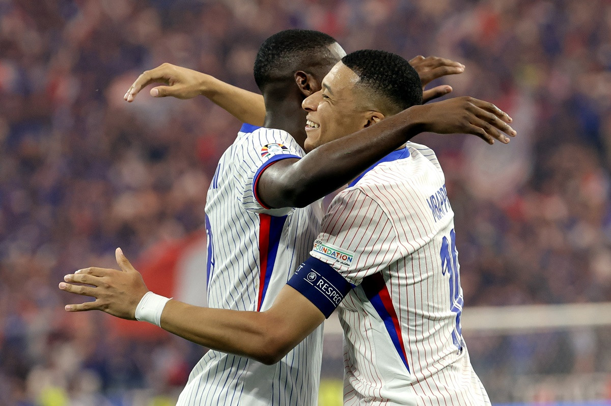 Otišao Mbappe? Nikakav problem! PSG prodaje još dva ofanzivna igrača Otišao Mbappe? Nikakav problem! PSG prodaje još dva ofanzivna igrača