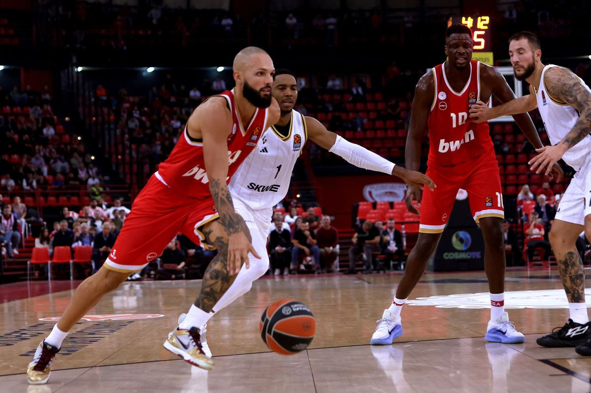 Fournier i Vezenkov ponovo dominirali i vodili Olympiakos do pobjede!