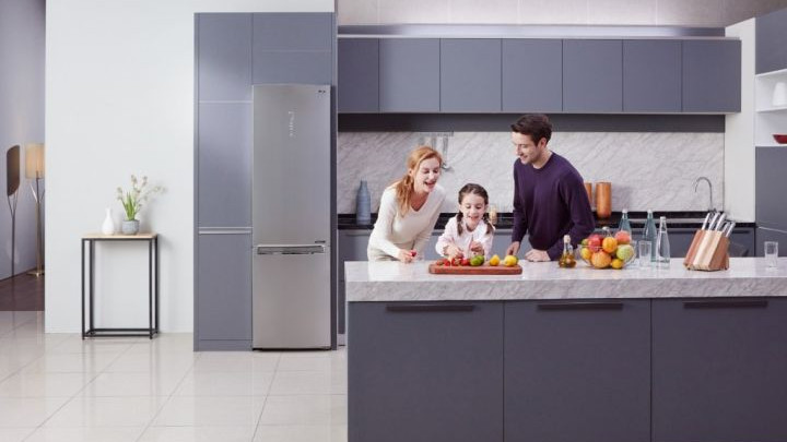 Pokucajte na vrata budućnosti i otkrijte fenomenalne prednosti LG instaview frižidera