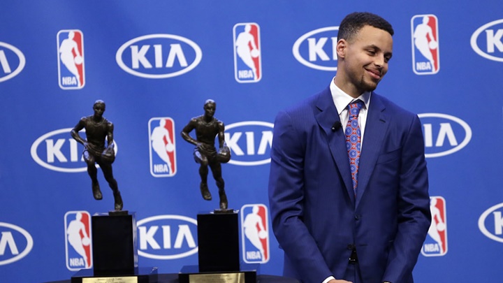 Curry primio MVP nagradu