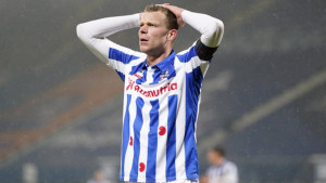 Visok je 199 cm, a večeras tek zabio prvi gol glavom