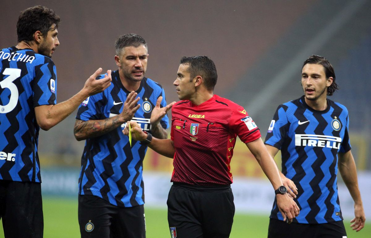 Kolarov napušta Inter i u velikom stilu se vraća u Srbiju