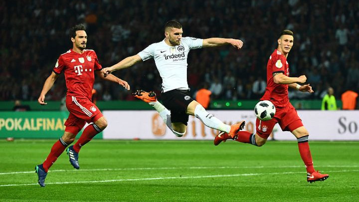 Ante Rebić potpisao ugovor sa Eintrachtom