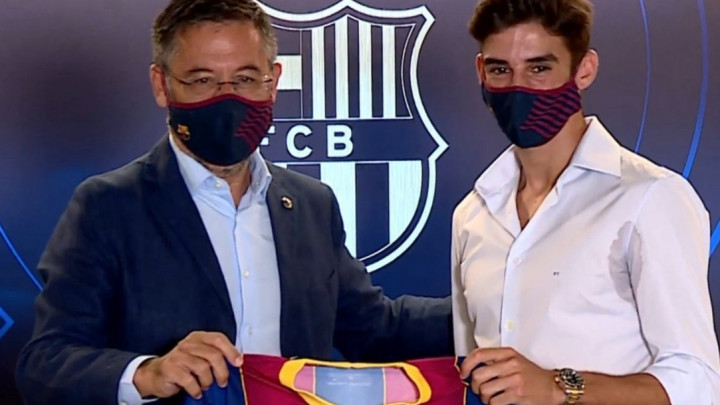 Barcelona predstavila pojačanje, Bartomeu se fotografisao, pa pobjegao od novinara