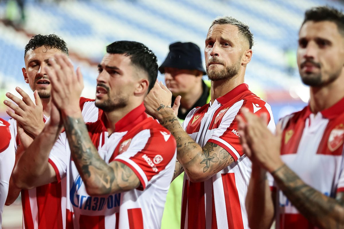 Lica svih u Crvenoj zvezdi ekspresno su se zaledila - "Marko Arnautović će da..." Lica svih u Crvenoj zvezdi ekspresno su se zaledila - "Marko Arnautović će da..."