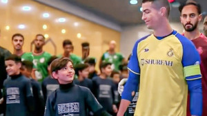 Dječak shvatio da će s Ronaldom izaći na teren - Uslijedila je reakcija za pamćenje