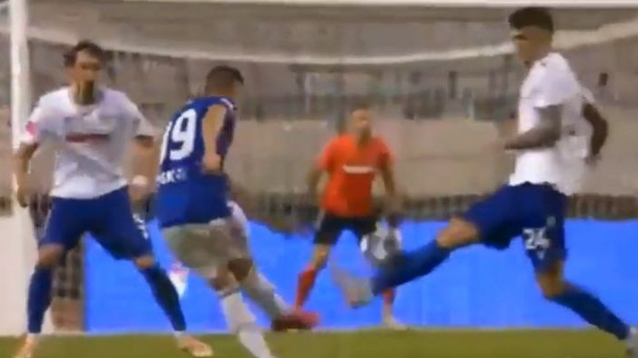 Dame i gospodo najljepši gol godine viđen je na derbiju između Hajduka i Dinama!