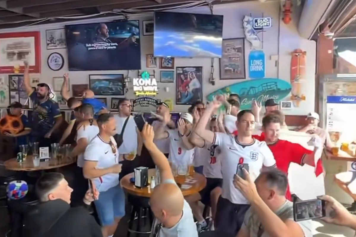 Englezi poludjeli kada je krenula "himna" BiH - Pogledajte nevjerovatne scene