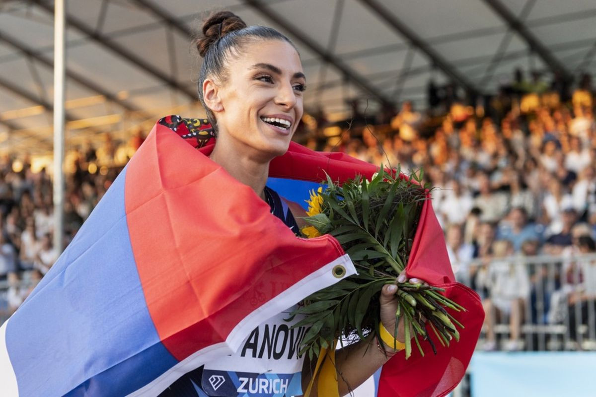 Srbija u nevjerici: Ivana Španović se povrijedila, upitan nastup na Olimpijskim igrama