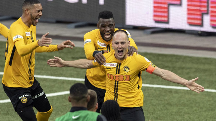 Kakav način da se ode u penziju: Kapiten u oproštajnom meču postigao prvi gol za klub