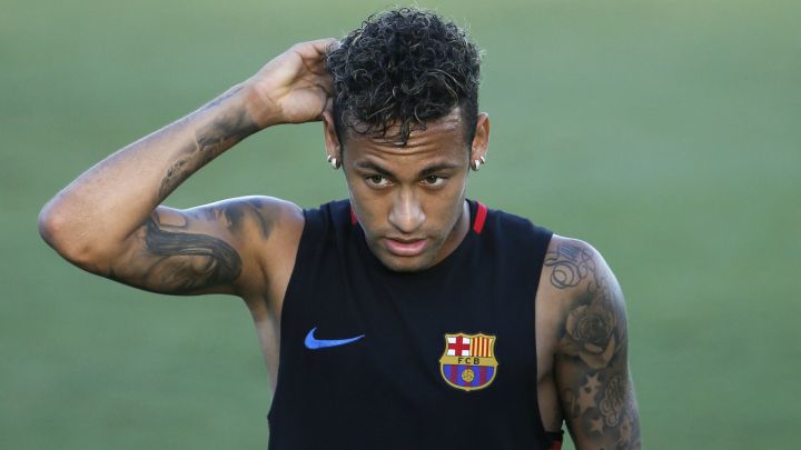 Neymar se ne vraća s Barcom u Španiju