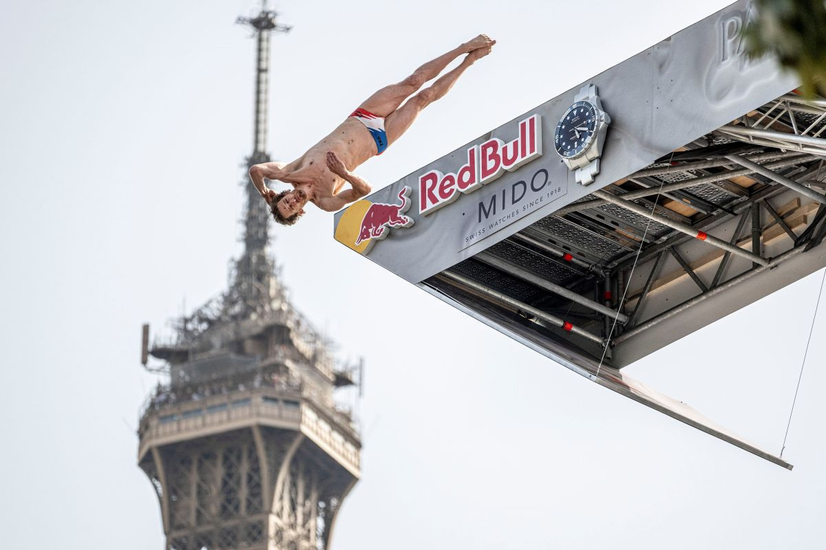 Rumun Preda i Australka Iffland najbolji na Red Bull Cliff Divingu u Parizu Rumun Preda i Australka Iffland najbolji na Red Bull Cliff Divingu u Parizu