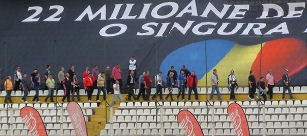 Navijači BiH ulaze na stadion!