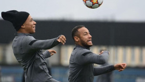 Scene s treninga pokazuju u kakvom su odnosu Neymar i Mbappe