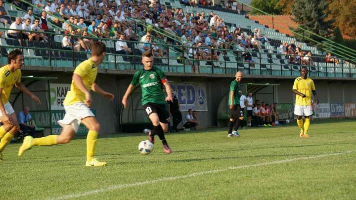 Vandali nanijeli štetu omladinskom pogonu FK Rudar Kakanj