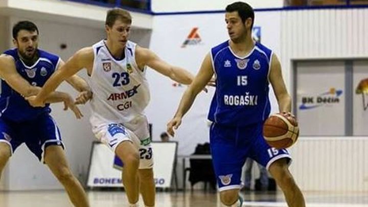 Dejan Šakotić napustio KK Leotar