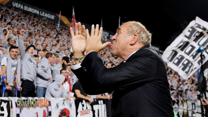 Pitate se zašto Eintracht gazi sve pred sobom? Slike iz Nikozije sve govore