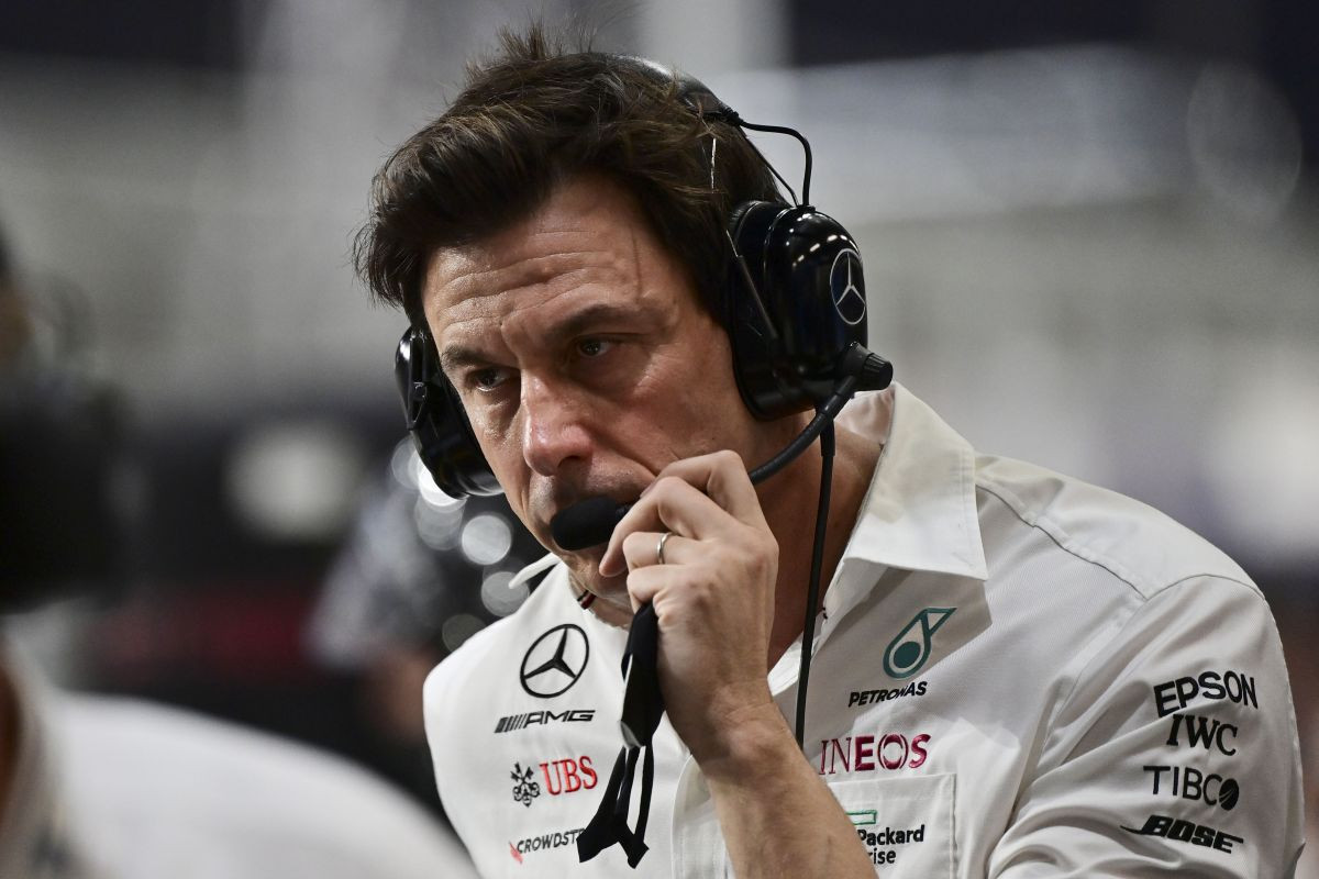 Čekajući Hamiltona Mercedes poslao "opasnu prijetnju" Formuli 1 