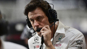 Čekajući Hamiltona Mercedes poslao "opasnu prijetnju" Formuli 1 