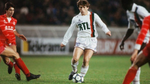 Predvođen Sušićem i Houllierom na klupi PSG je prije tačno 34 godine osvojio prvu titulu