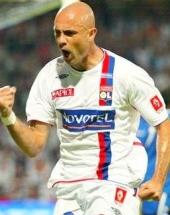 Cris iz Lyona u Galatasaray Cris iz Lyona u Galatasaray