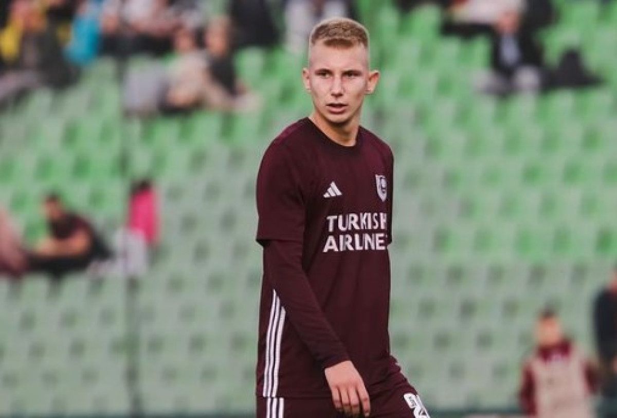 Mladi veznjak Sarajeva naknadno pozvan u mladu reprezentaciju BiH Mladi veznjak Sarajeva naknadno pozvan u mladu reprezentaciju BiH