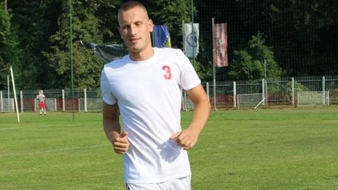 Dejan Popović u Slogi Gornje Crnjelovo Dejan Popović u Slogi Gornje Crnjelovo
