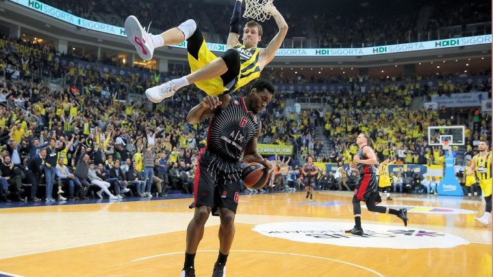 Fenerbahce bolji od milanskog Armanija