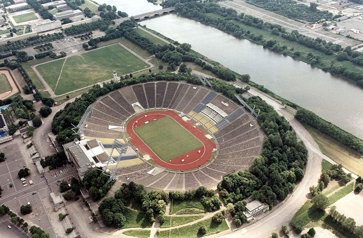 Radnički 1923 se seli 90 kilometara dok ne nikne novi stadion od 70  miliona €