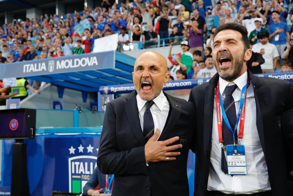 Legendarni Spalletti odbio posao u Premiershipu, nekoliko sekundi bilo je dovoljno da kaže "ne"! Legendarni Spalletti odbio posao u Premiershipu, nekoliko sekundi bilo je dovoljno da kaže "ne"!