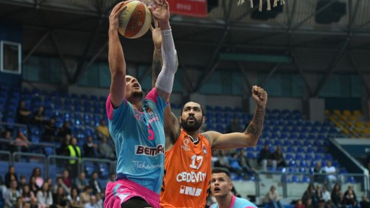Nezaustavljiva Mega srušila i Cedevitu