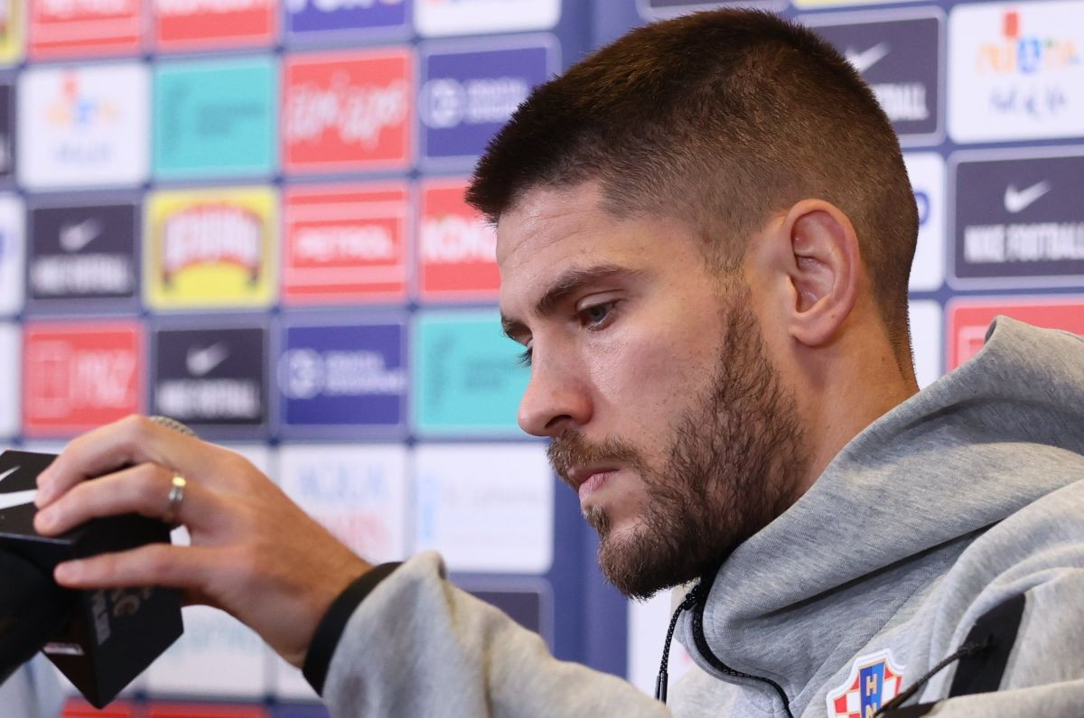 Još malo i kraj: Andrej Kramarić potpisuje te tako stavlja tačku na i na svoju karijeru! Još malo i kraj: Andrej Kramarić potpisuje te tako stavlja tačku na i na svoju karijeru!