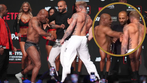 Posljednje sučeljavanje donijelo haos: Mike Tyson ošamario Jake Paula!