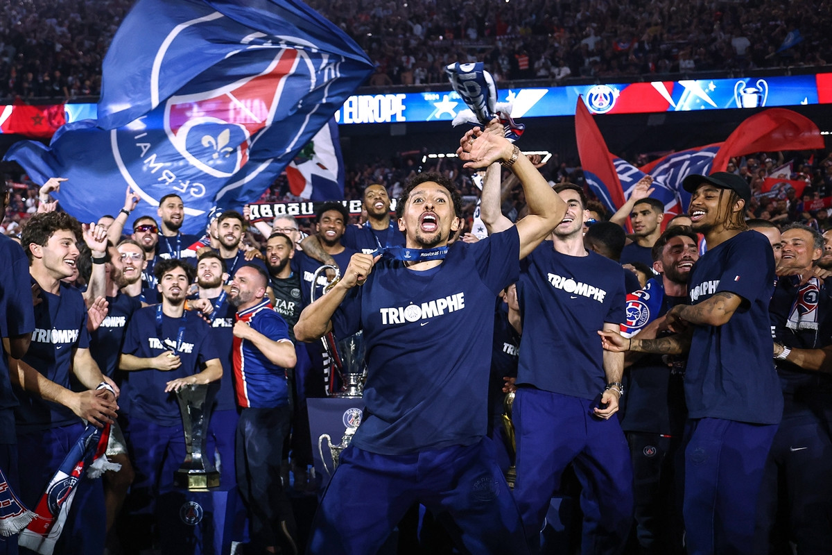 Novi prvak Evrope završio prvo pojačanje: U PSG dolazi korpulentni Ukrajinac iz Premier lige Novi prvak Evrope završio prvo pojačanje: U PSG dolazi korpulentni Ukrajinac iz Premier lige