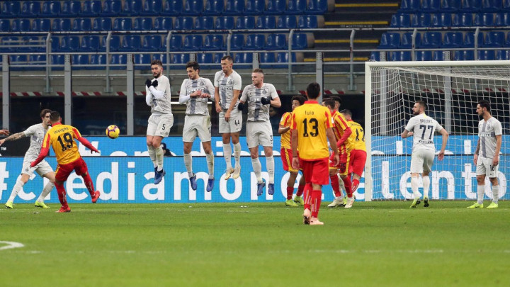Brat Lorenza Insignea napustio Napoli