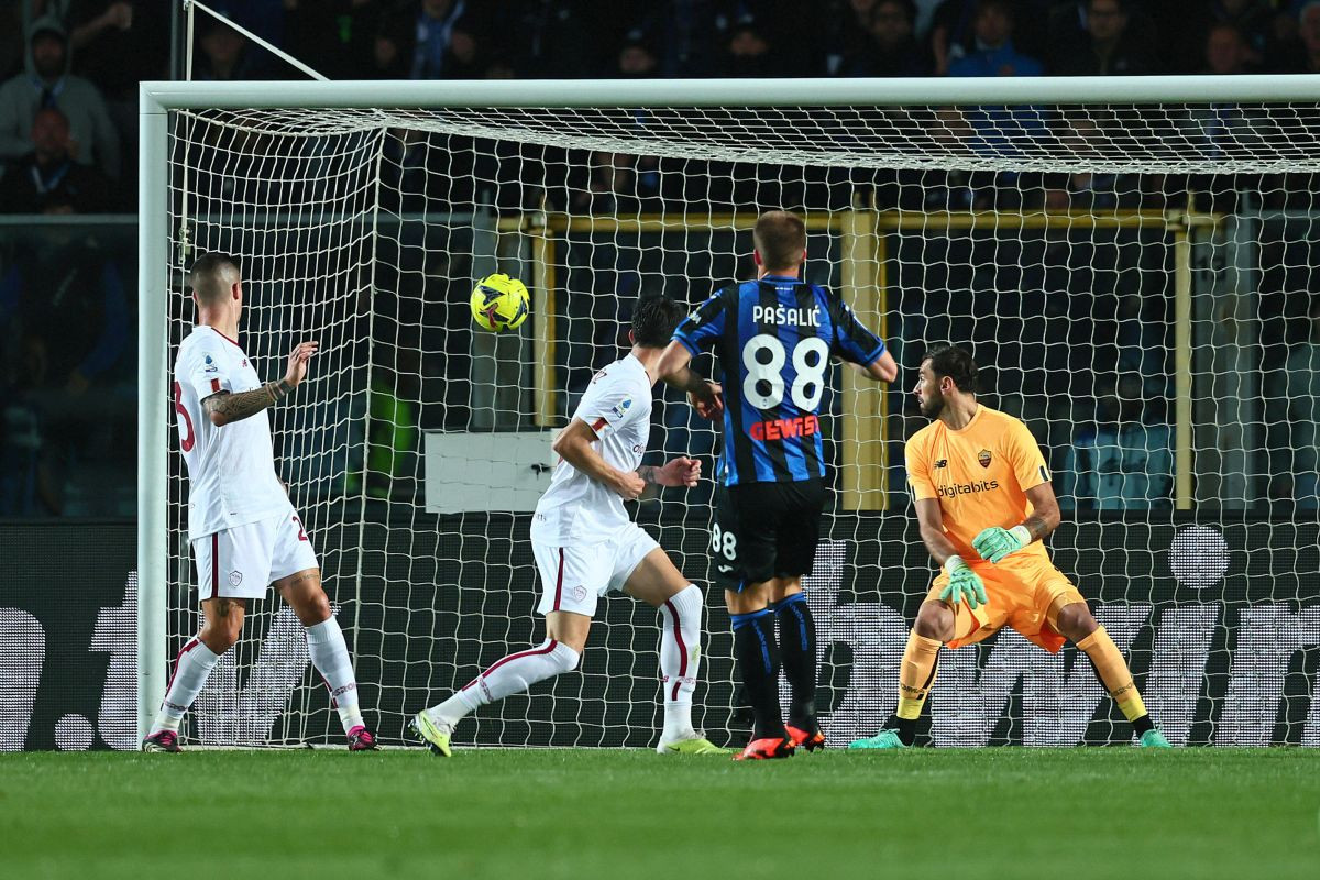 Roma napravila korak nazad, Mourinho bijesan nakon nevjerovatne greške golmana