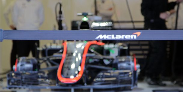 McLaren opet u problemima