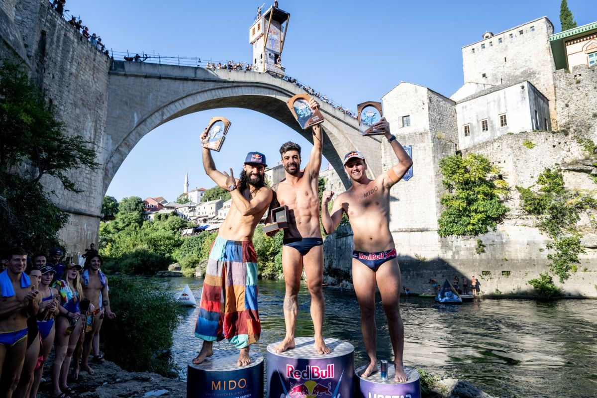 Molly Carlson i Carlos Gimeno su pobjednici Red Bull Cliff Divinga u Mostaru