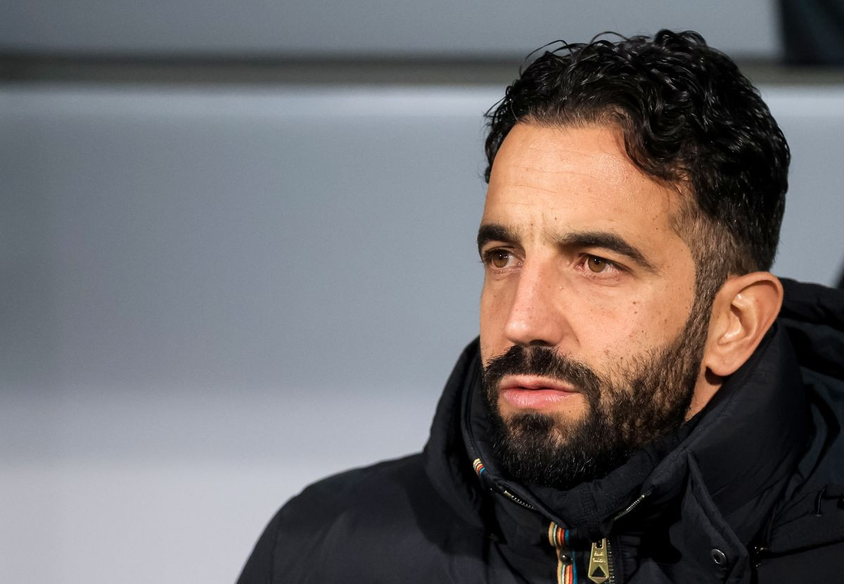 Ruben Amorim poslao žestoku poruku "krtici" u svlačionici Manchester Uniteda! Ruben Amorim poslao žestoku poruku "krtici" u svlačionici Manchester Uniteda!