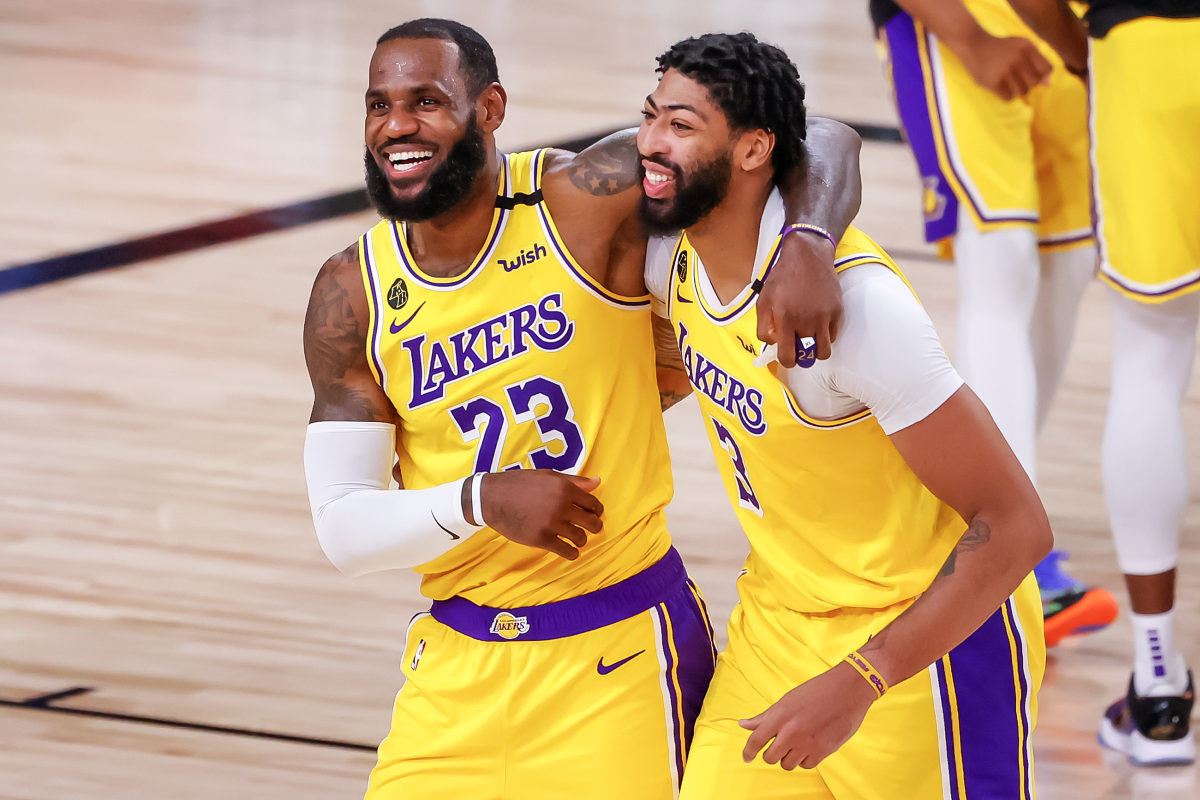Lakersi će u čast Kobea Bryanta nositi posebne dresove u mečevima doigravanja