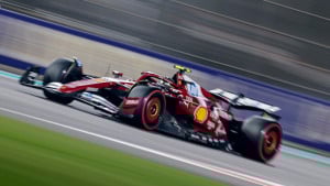 Ono što se desilo Lewisu Hamiltonu u Ferrariju nisu vidjeli već 16 godina, a za sve je kriv Italijan