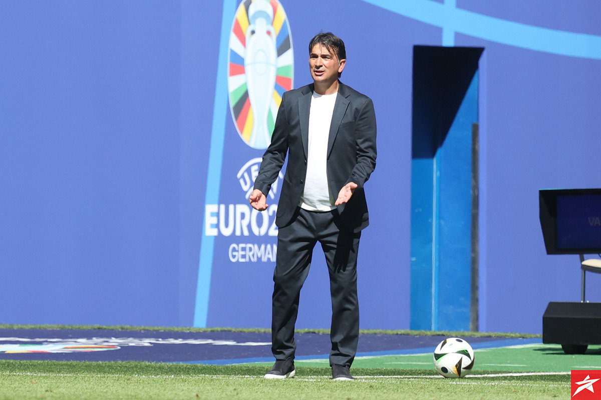 Dalić pronašao golmana za večerašnji susret? Dalić pronašao golmana za večerašnji susret?