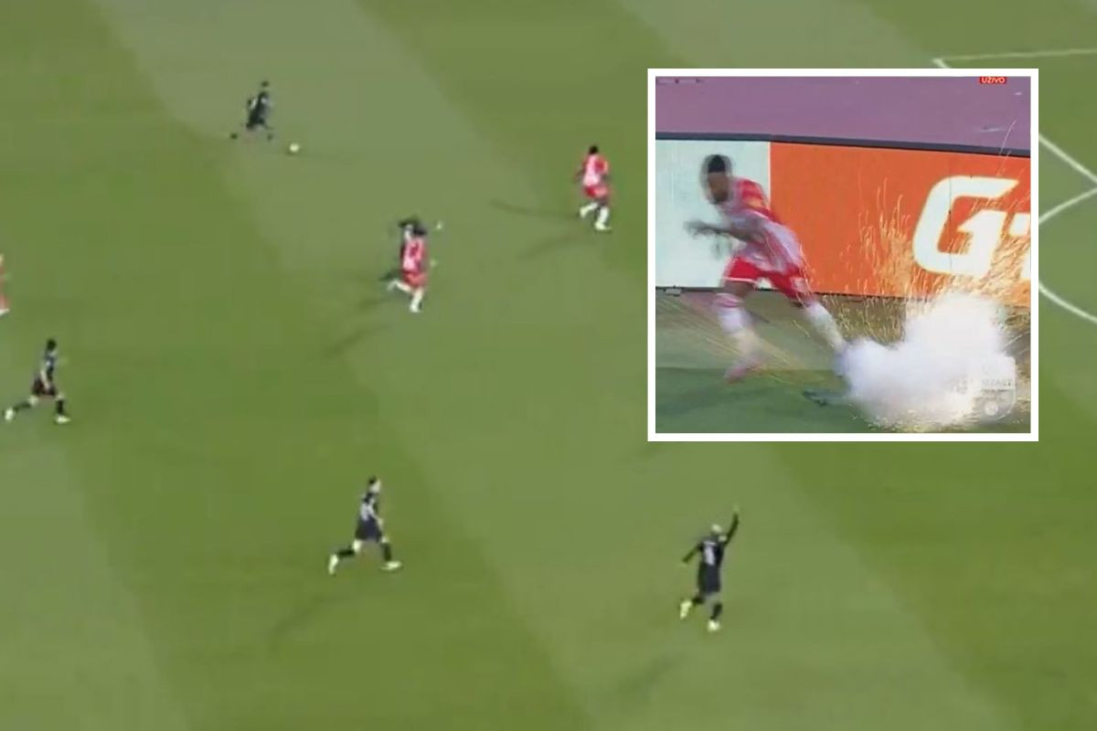Dugo nismo gledali bolji derbi: Četiri gola, crveni karton i sjajna atmosfera u Beogradu! Dugo nismo gledali bolji derbi: Četiri gola, crveni karton i sjajna atmosfera u Beogradu!