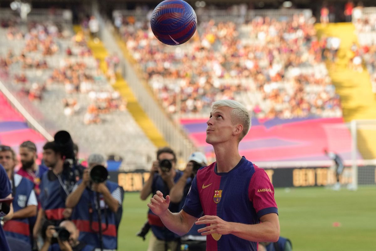 Hansi Flick otkrio: Dani Olmo neće debitovati danas? Hansi Flick otkrio: Dani Olmo neće debitovati danas?
