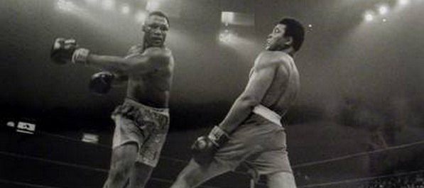 Muhamed Ali najbolji sportista svih vremena Muhamed Ali najbolji sportista svih vremena