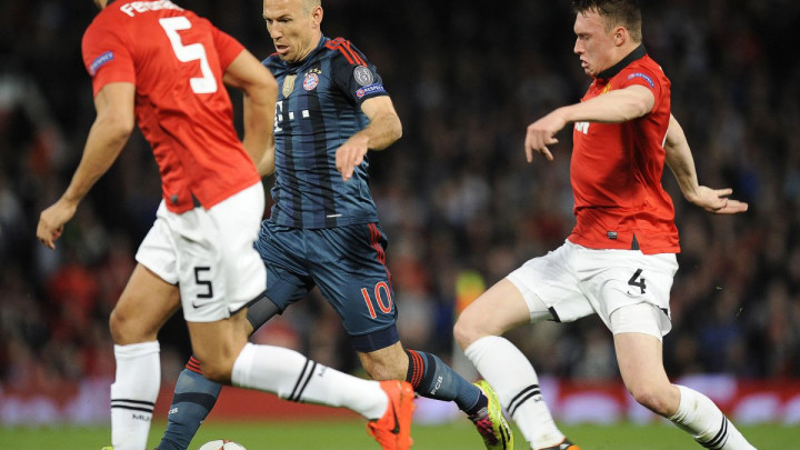Robben nije potpisao za Manchester United zbog mirisa?!